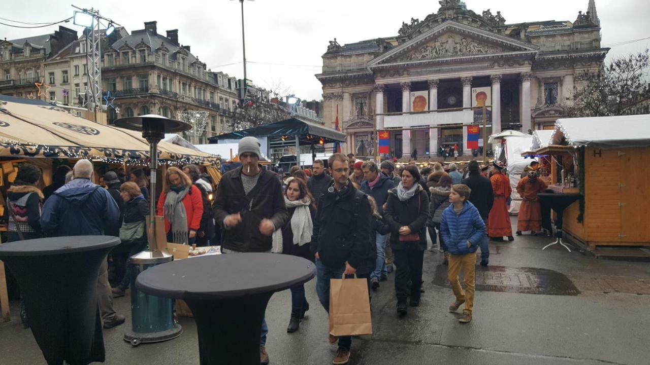 Apartamento Les Pieds a La Grande Place Bruselas Exterior foto